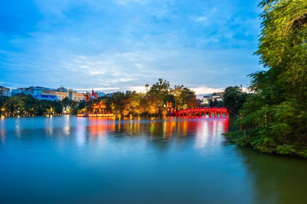 Hanoi Impressive Hotel Экстерьер фото