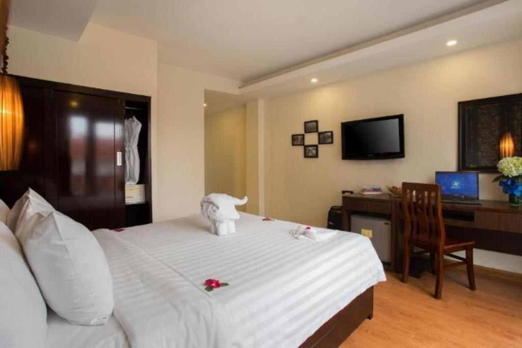 Hanoi Impressive Hotel Экстерьер фото