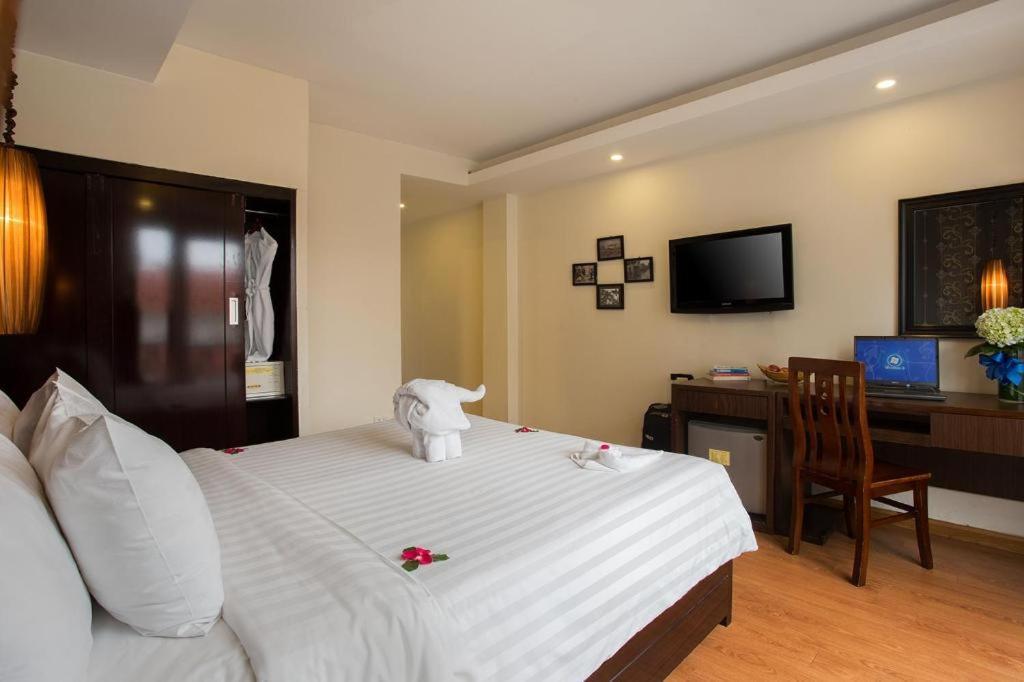 Hanoi Impressive Hotel Экстерьер фото