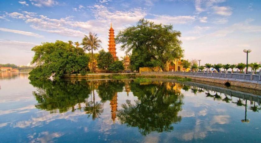 Hanoi Impressive Hotel Экстерьер фото